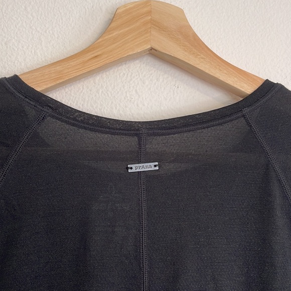 Prana lightweight long sleeve shirt - Picture 5 of 8